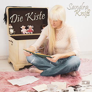 Sandra Kniß - Die Kiste